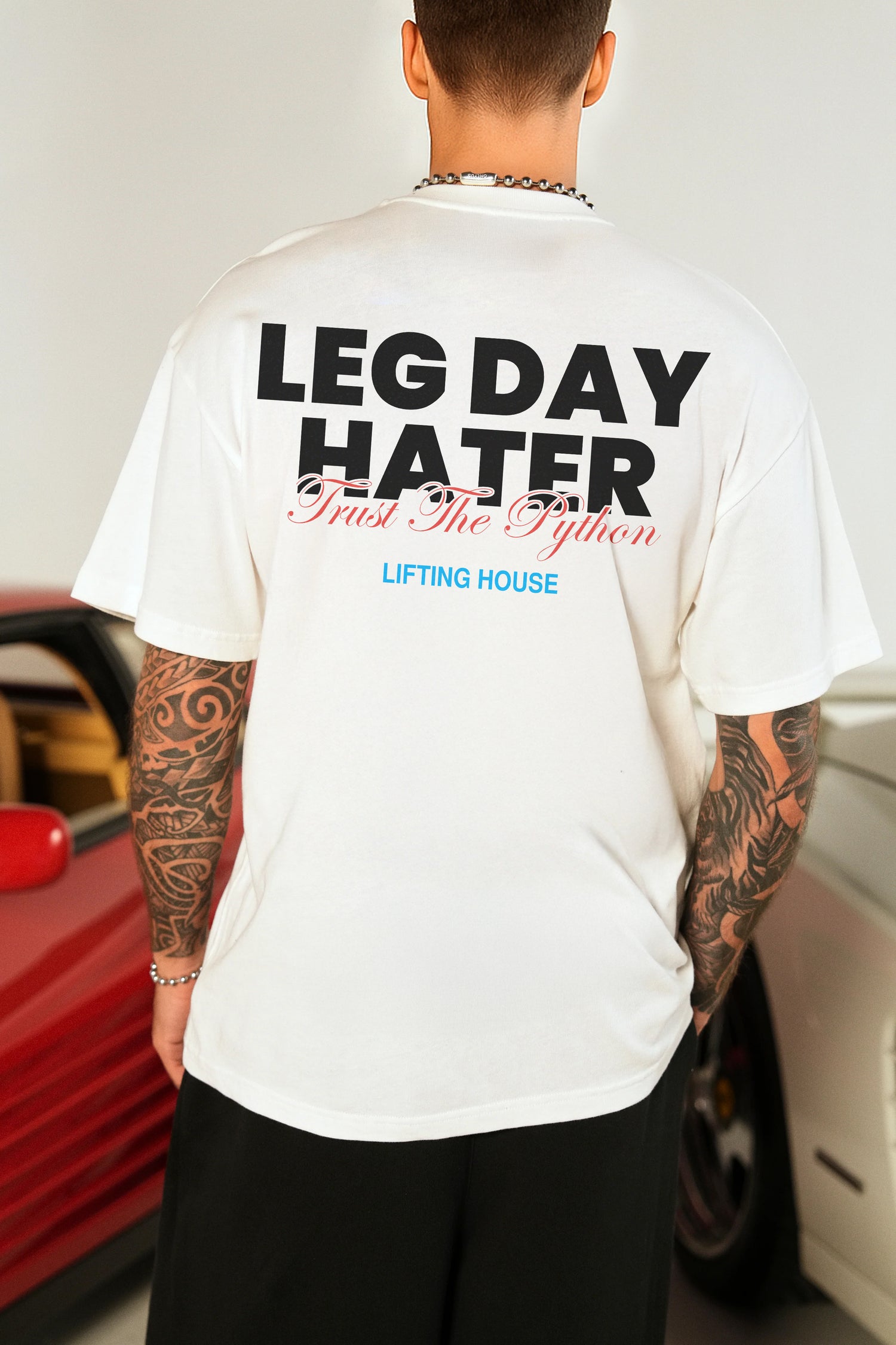 LEG DAY HATER 2 GRAPHIC T SHIRT - OVERSIZED