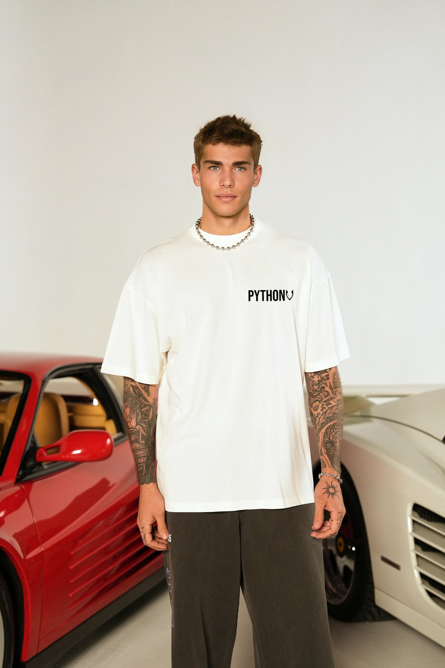 OBSESSED WHITE GRAPHIC T SHIRT - OVERSIZED