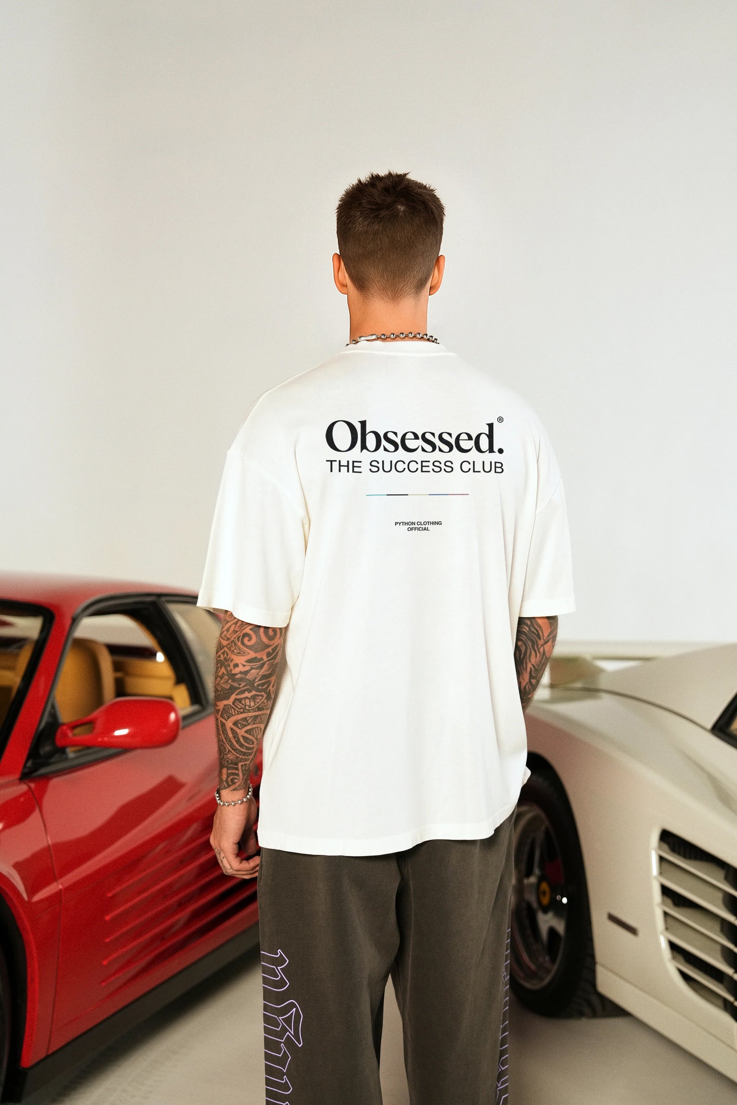 OBSESSED WHITE GRAPHIC T SHIRT - OVERSIZED