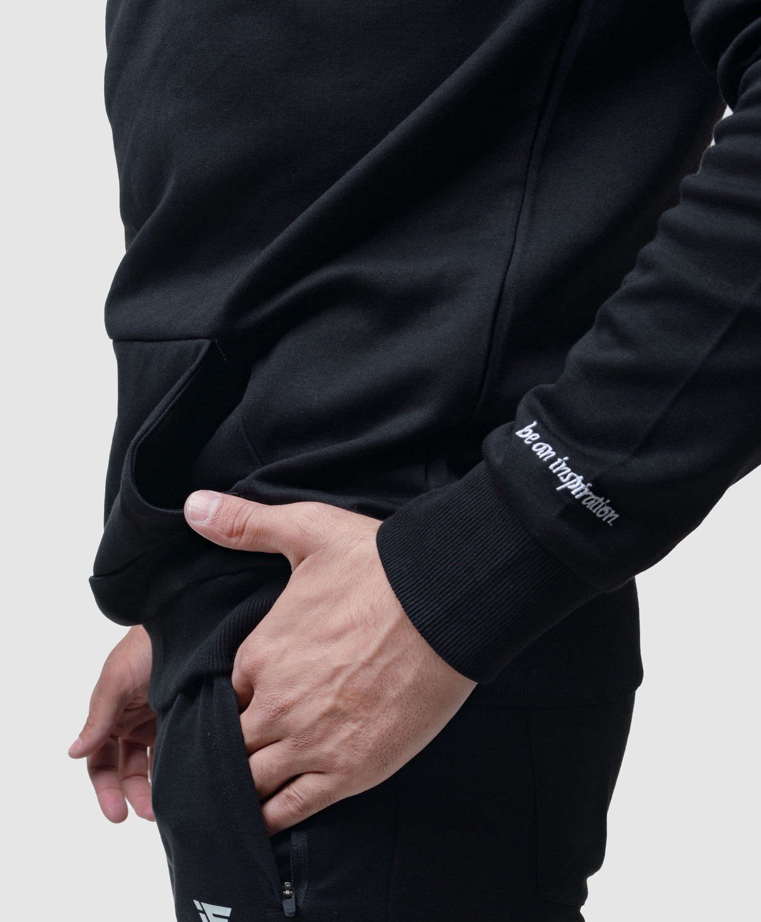 FITINFINITI BLACK HOODIE