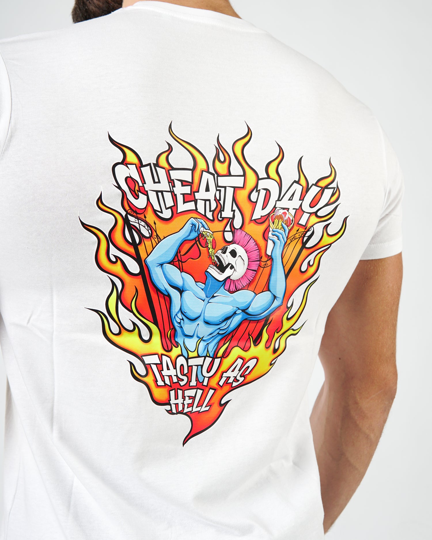 CHEAT DAY Classic fit