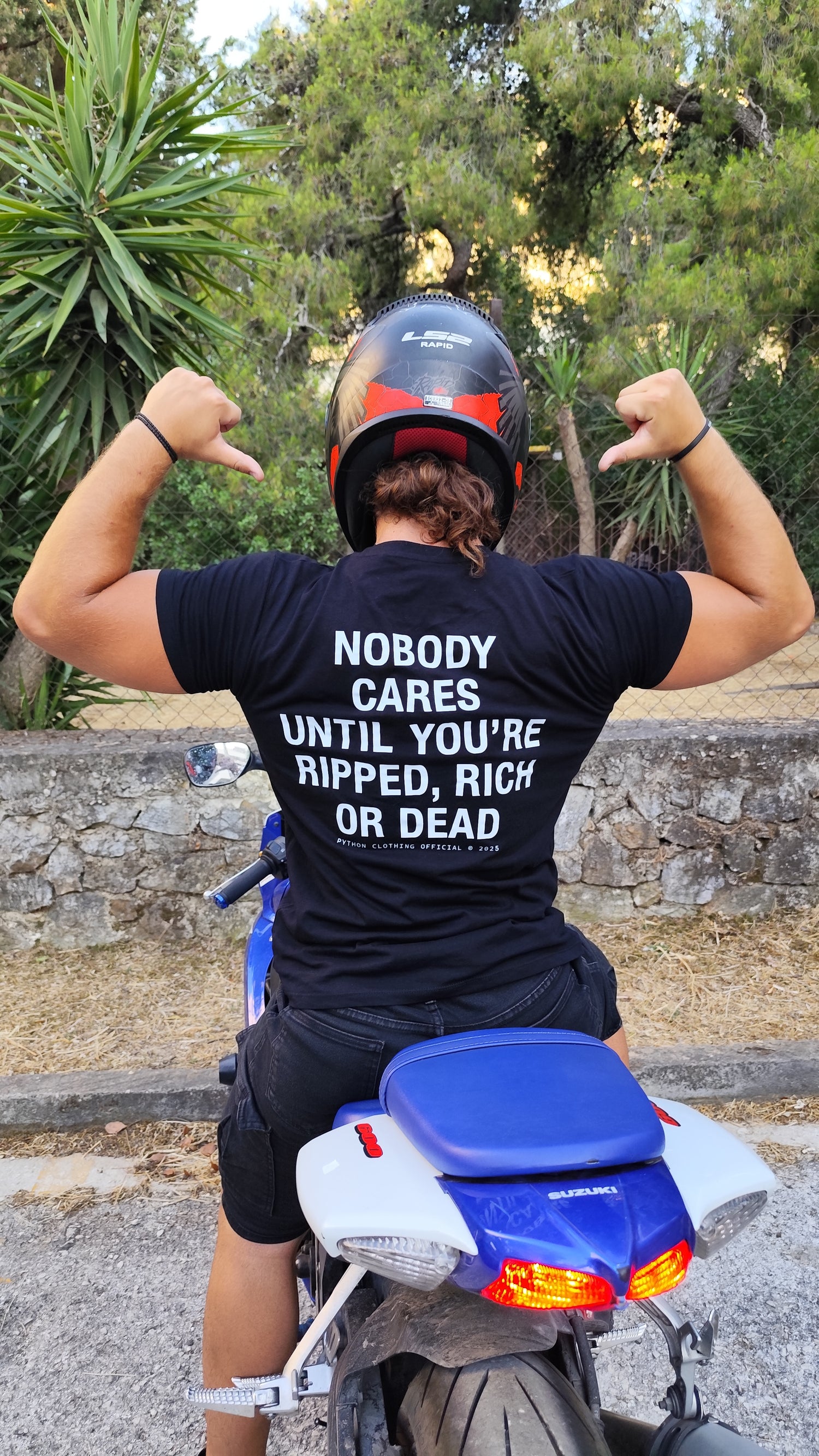 NOBODY CARES GRAPHIC T SHIRT Classic Fit T Shirt