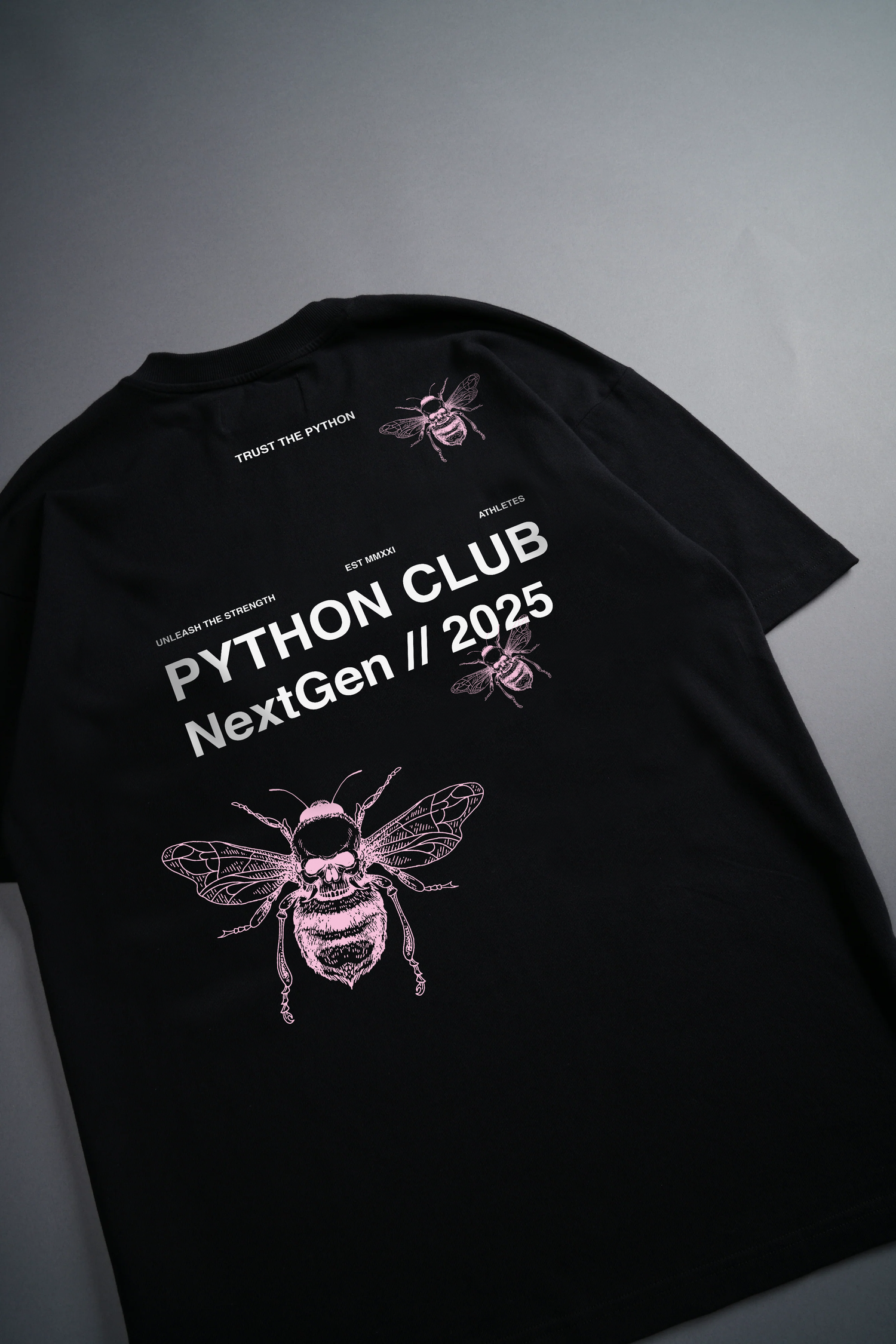 LIMITED PYTHON CLUB GRAPHIC T SHIRT BLACK - OVERSIZED