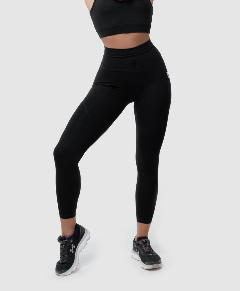 BLACK LEGGINGS PYTHON//FITINFINITI