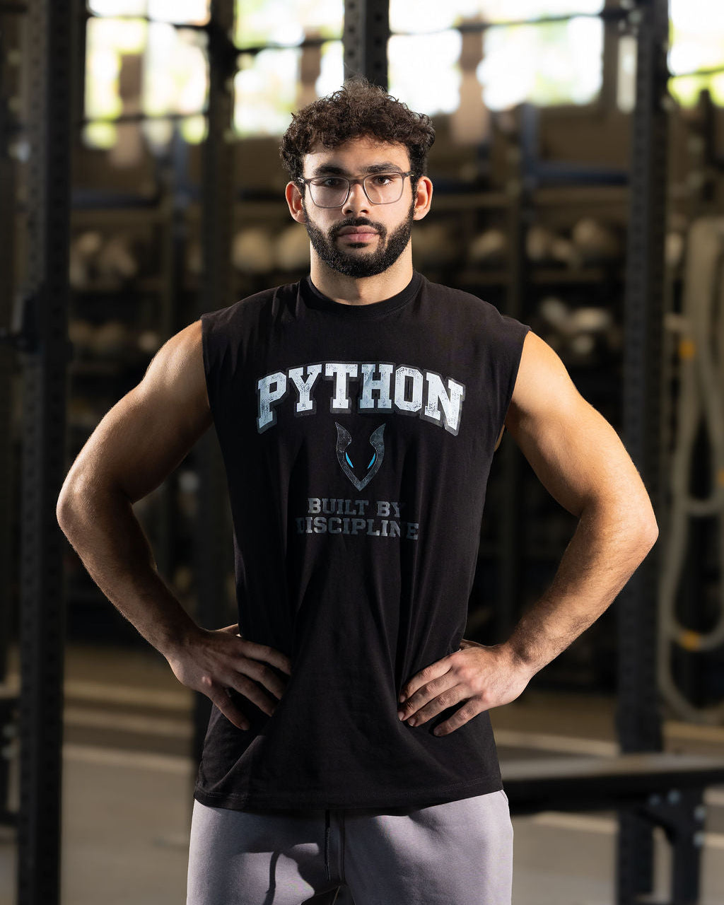 PYTHON - TANK TOP DISCIPLINE