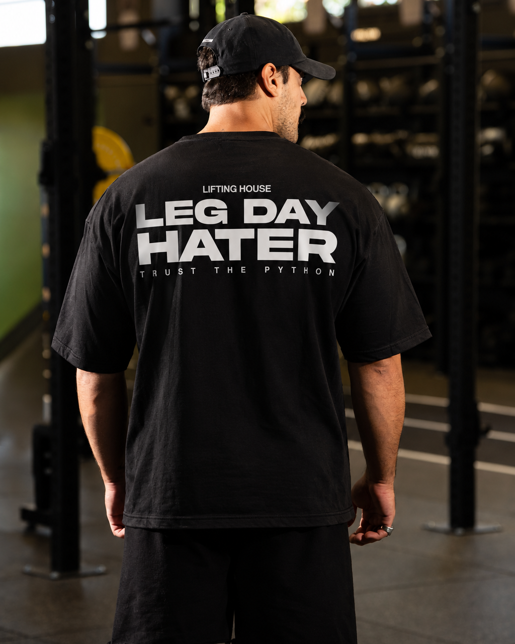 LEG DAY HATER GRAPHIC T-SHIRT